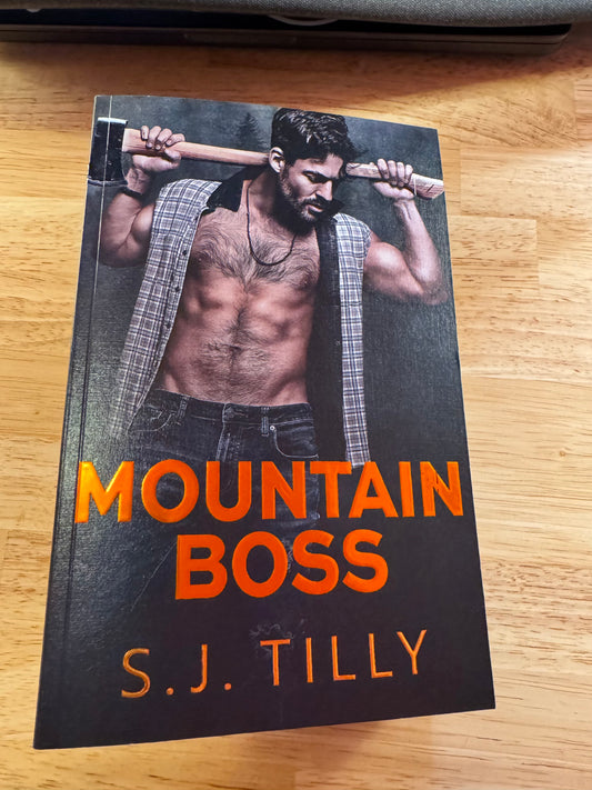 Mountain Boss, Signed (Foiled)